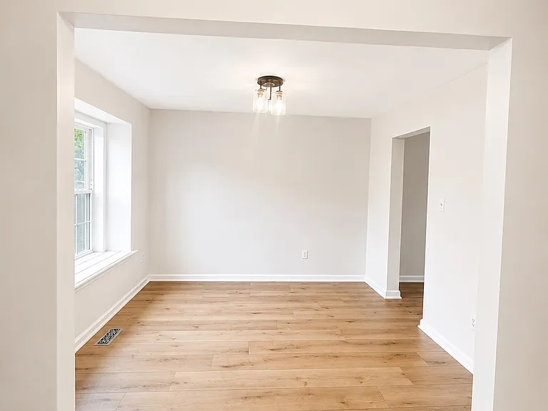 4220 Elm Ct #TOWNHOME — Photo 2