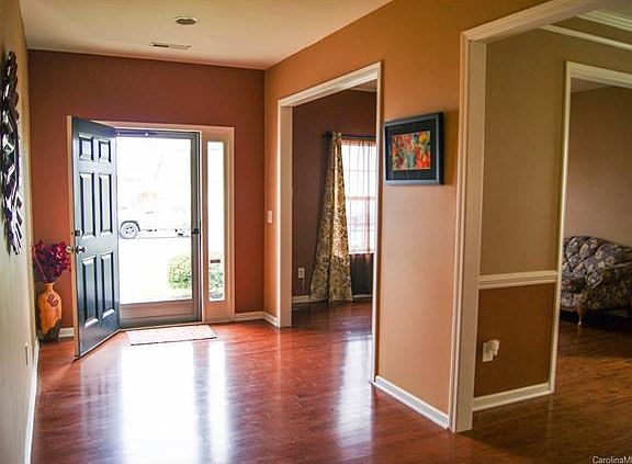 3rd image of 9221 Bradstreet Commons Way