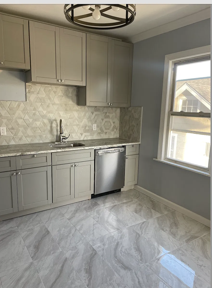 Kitchen - 45 Walnut St #2