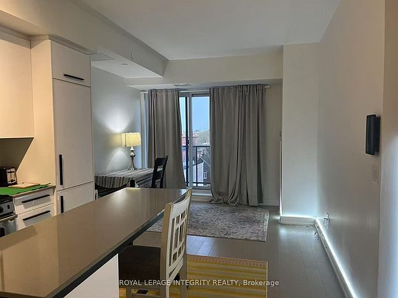 4th image of 560 Rideau St #522