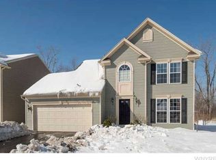 56 Caspian Ct, Amherst, NY 14228