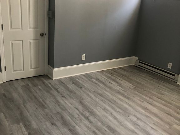 5th image of 2329 E Cumberland St Floor 1