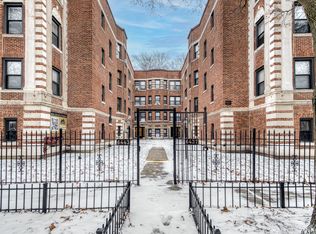 6439 N Hamilton Ave #2C, Chicago, IL 60645