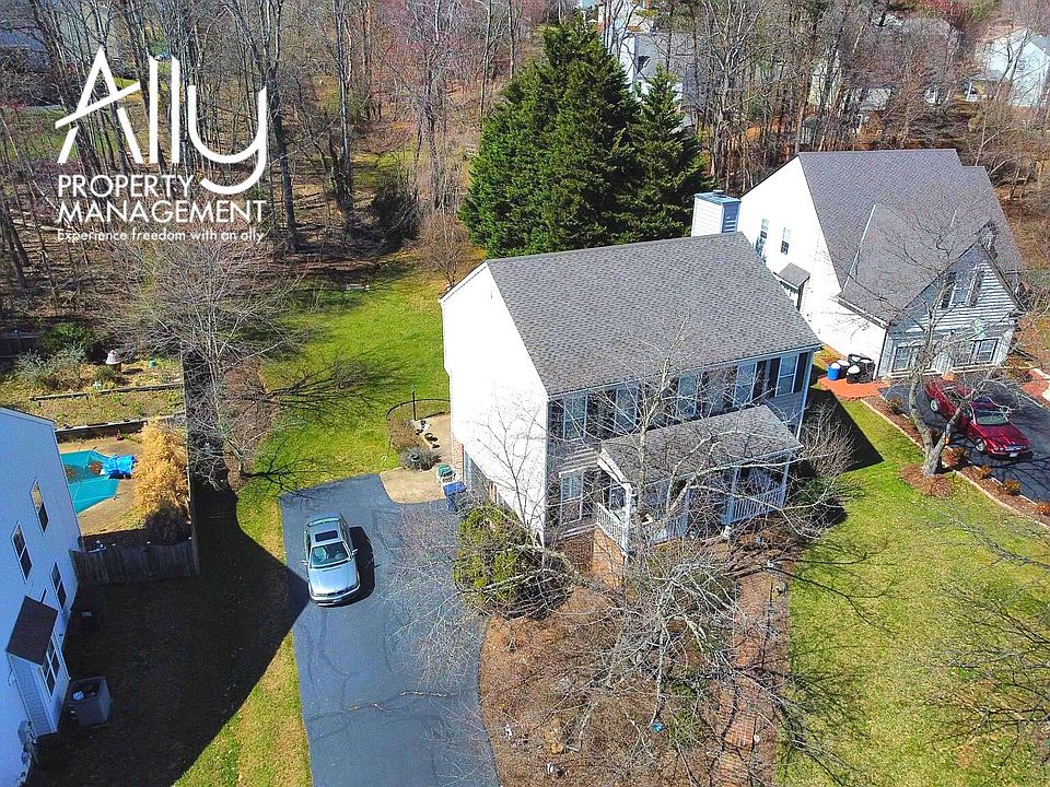 1st image of 1236 Raintree Dr