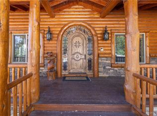 39737 Flicker Rd, Fawnskin, CA 92333