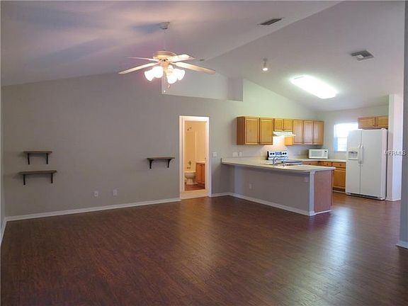 5th image of 2801 Shabonne Ln