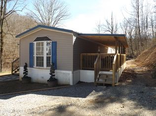 1718 Little Creek Rd, Harrogate, TN 37752