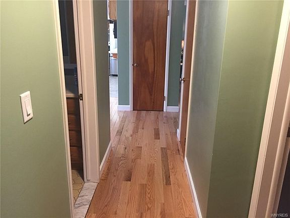 2nd image of 334 Brookwood Dr