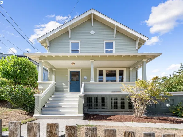 531 35th St, Astoria, OR 97103