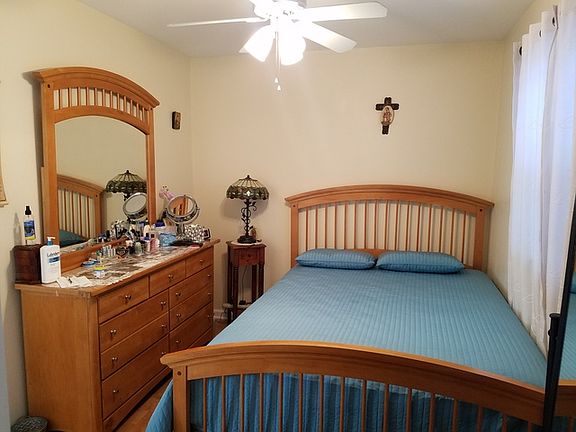 4th image of 2034 N Leclaire Ave