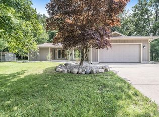 7008 Morgan Rd E, Battle Creek, MI 49017