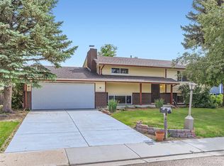 2631 Stratford Ln, Longmont, CO 80503
