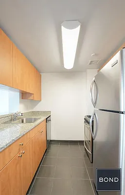 Rented by Bond New York | media 3