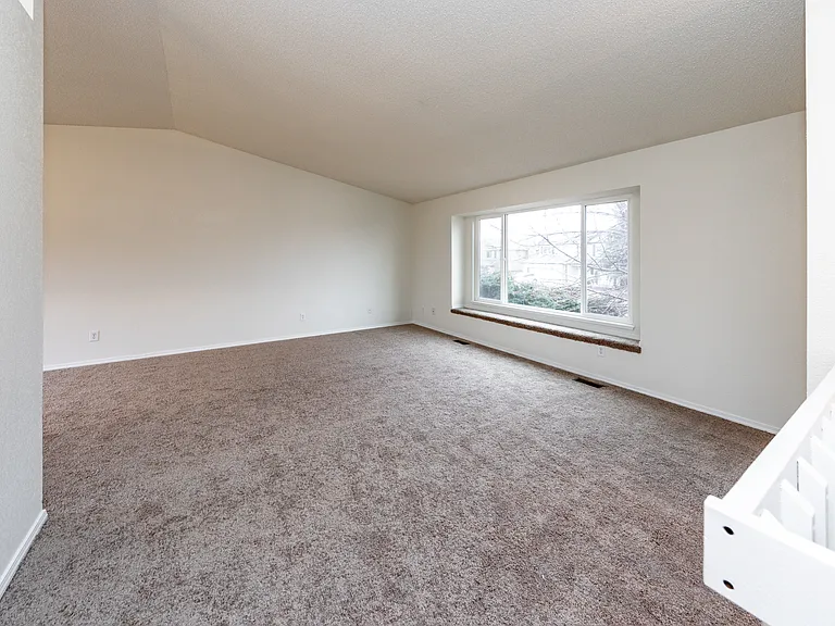 5160 Alton Dr — Photo 5