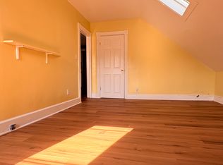 104 Cleveland St #3, Pawtucket, RI 02860