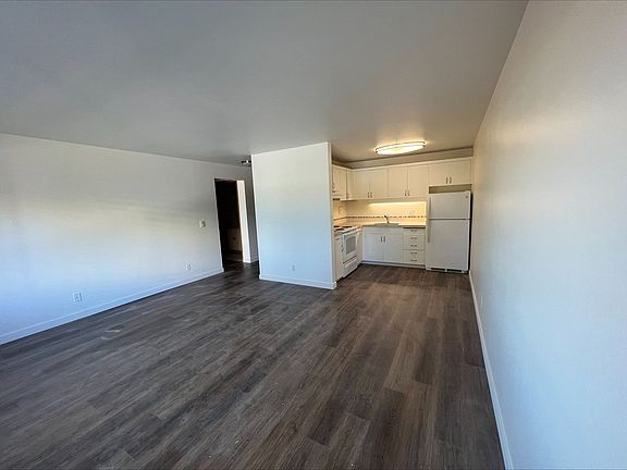5th image of 605 Boylston Ave E APT 108