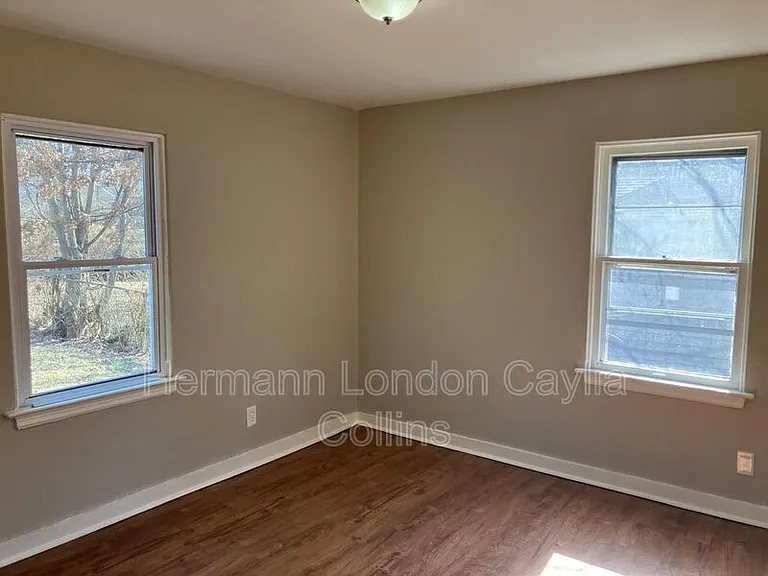 9850 Dennis Dr — Photo 5