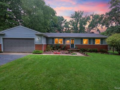 3137 Old Orchard Dr, Brighton, MI, 48114