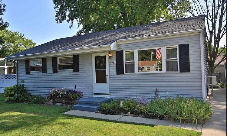 1st image of 5704 N Terrace One Ct