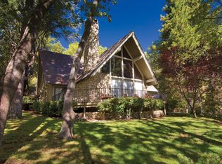 27744 High Knoll Rd, Lake Arrowhead, CA 92352