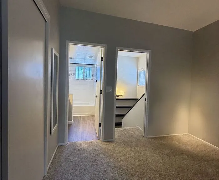 2825 N Adelaide Pl — Photo 18