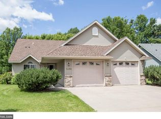 1260 Cypress Dr, Annandale, MN 55302