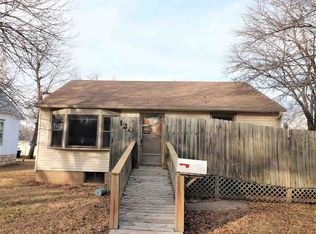 120 W Walnut St, Junction City, KS 66441