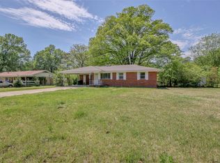 9714 Sunset Ln, Little Rock, AR 72209