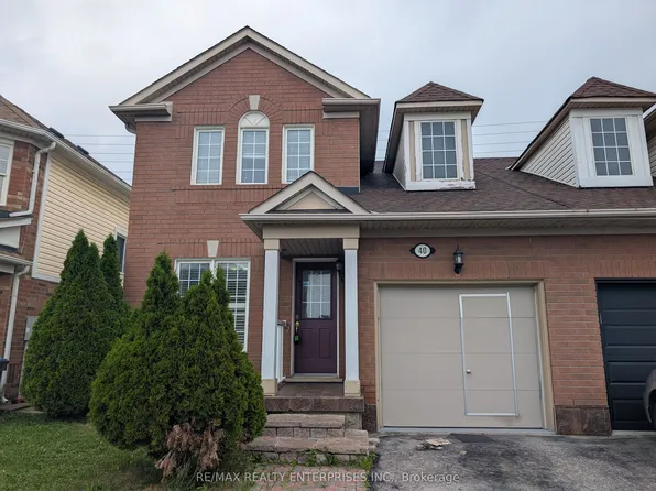 40 Sweetwood Cir, Brampton, ON L7A 2X7
