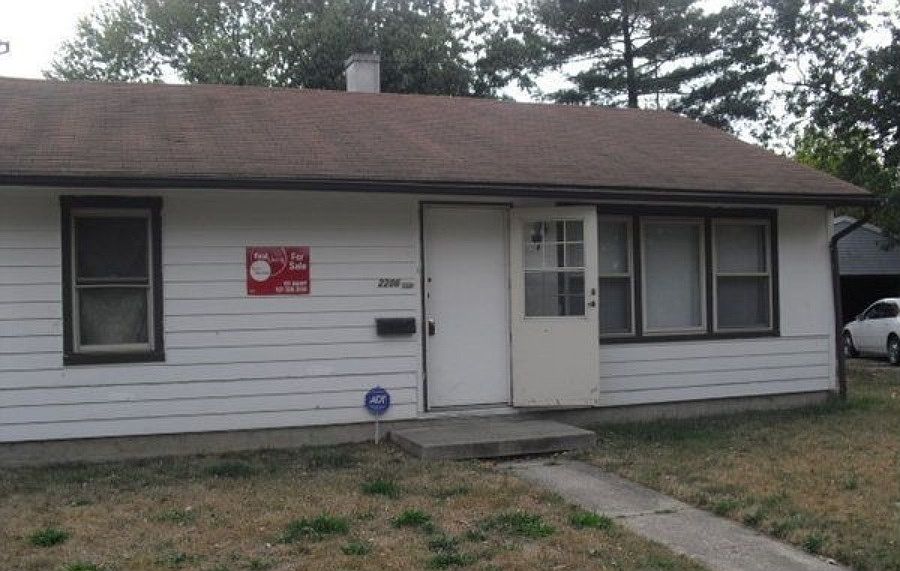 1st image of 2206 Grant Ave