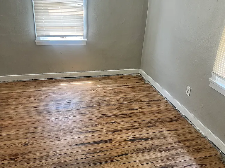 7037 Theodore Ave — Photo 4