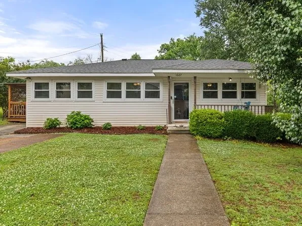 1607 Ridge Ave, Florence, AL 35630