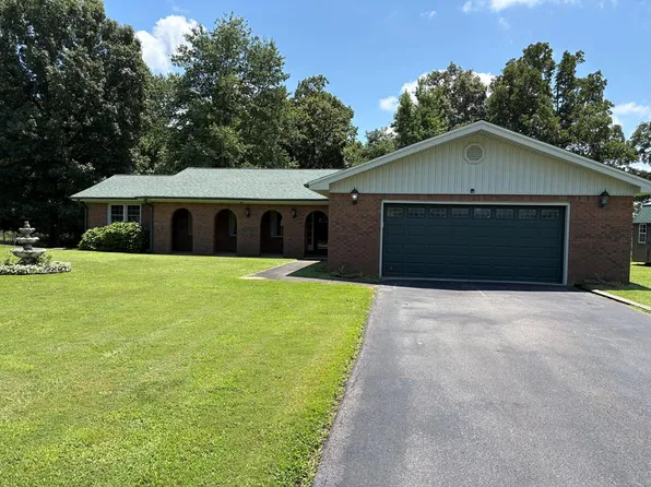 711 Shamrock Dr, Madisonville, KY 42431