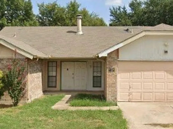 6812 Sunnybank Dr, Fort Worth, TX 76137