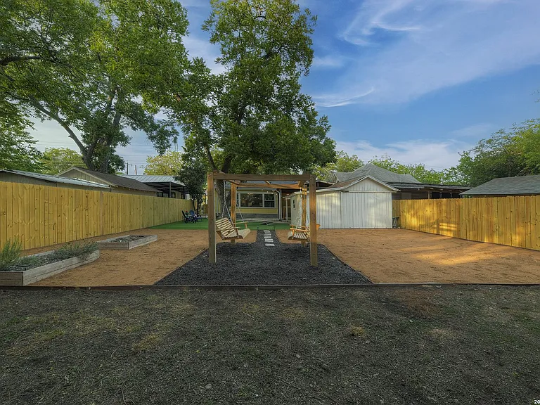 406 McKinley Ave — Photo 23