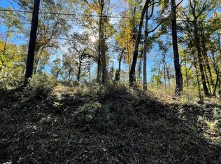 82 River Oaks Dr, Hemphill, TX 75948