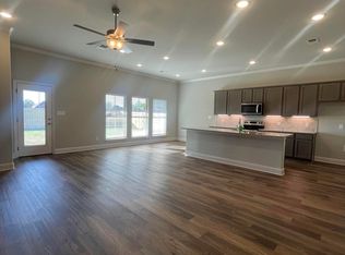 700 Pikes Pl, Sherman, TX 75092