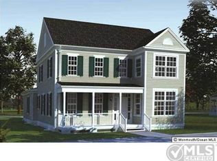 13 Goldcrest Dr, Lakewood, NJ 08701