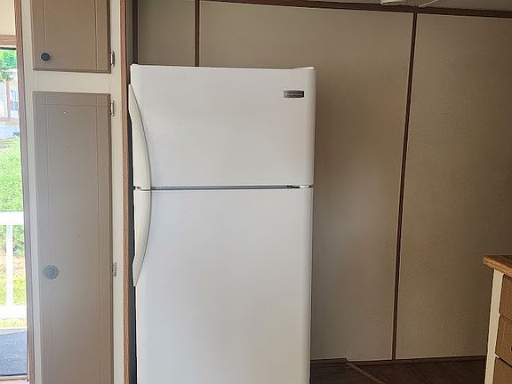 2nd image of 500 Pioneer Rd #48