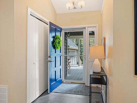 4th image of 14 Timberlyne Rd