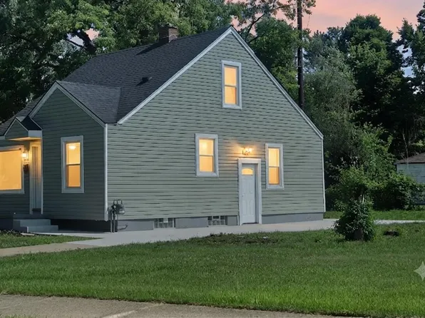20821 N Pierson Ct, Detroit, MI 48228