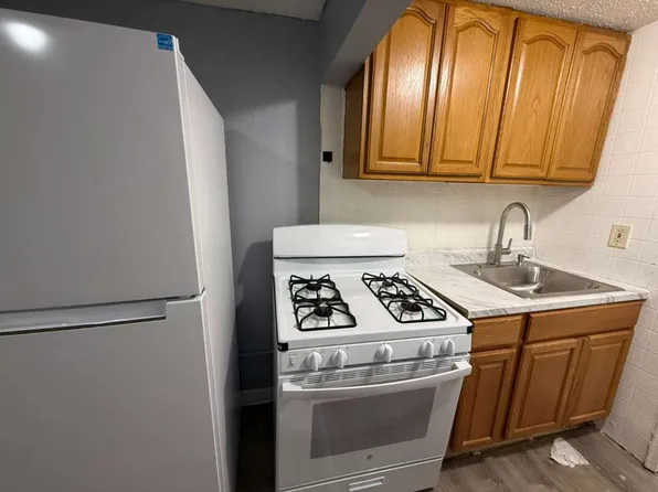 139 36th St #15E, Union City, NJ 07087