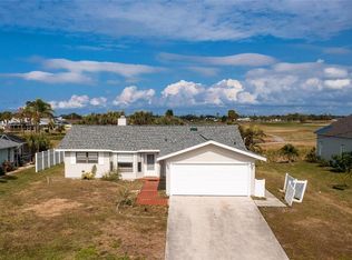 40 Bunker Rd, Rotonda West, FL 33947