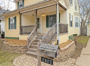 2407 Gilboa Ave, Zion, IL 60099