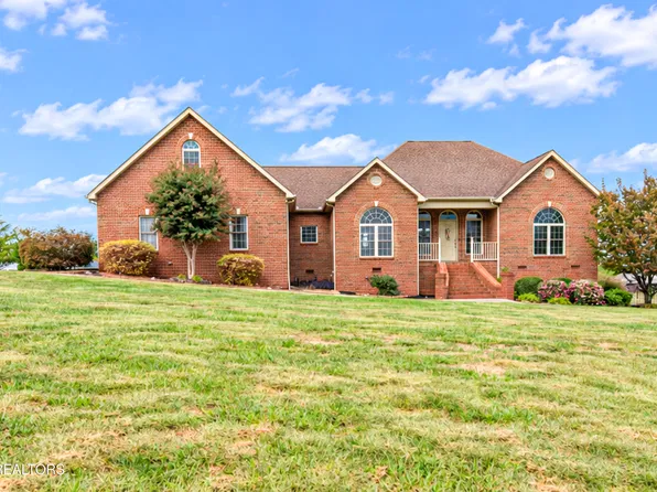 616 Kinsey Davis Dr, Walland, TN 37886