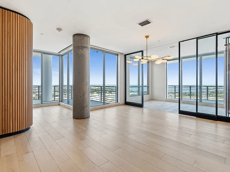1209 E Cumberland Ave #2902-1/2 — Photo 13