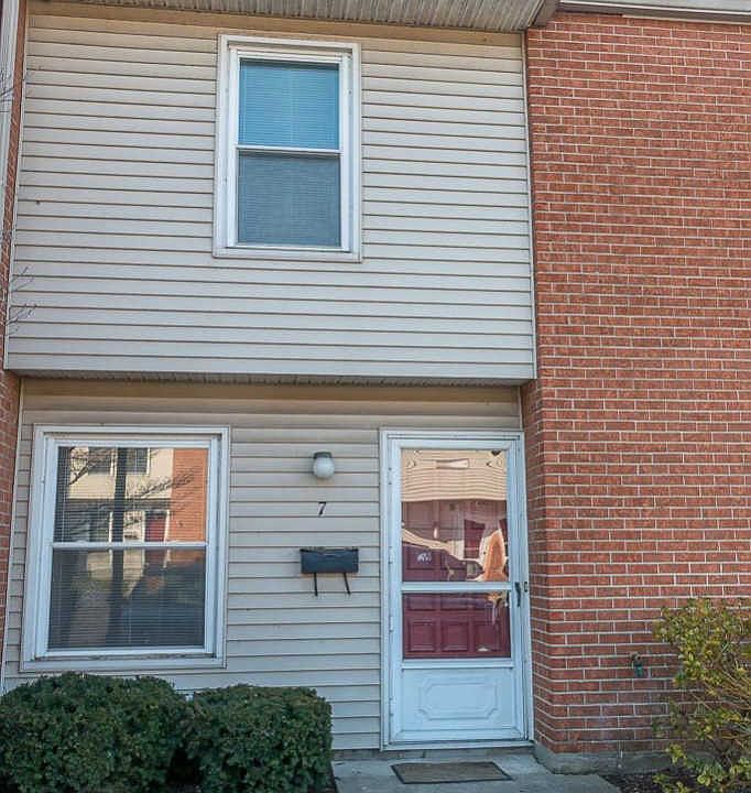 1st image of 4517 Bonita Dr APT 7