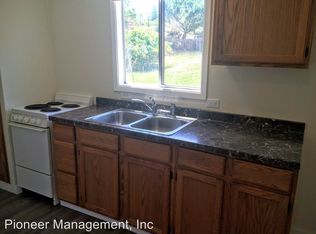 2125 NE Klamath Ave, Roseburg, OR 97470