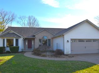 714 E Tracee Ct, Bloomington, IN 47401
