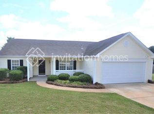 304 Springmoor Ln, Loganville, GA 30052